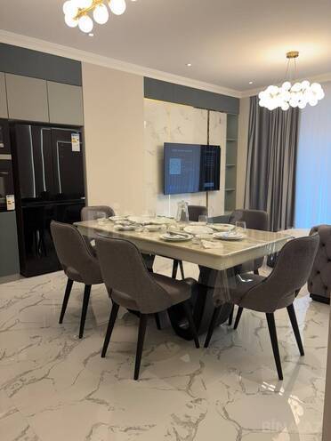 Сдаётся 4-комн. новостройка 148 м², м. 8 ноября, photo 3 from 18