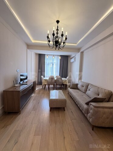 Сдаётся 2-комн. новостройка 60 м², м. 20 января, photo 1 from 12