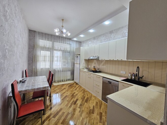 Сдаётся 2-комн. новостройка 100 м², м. Низами, photo 12 from 18