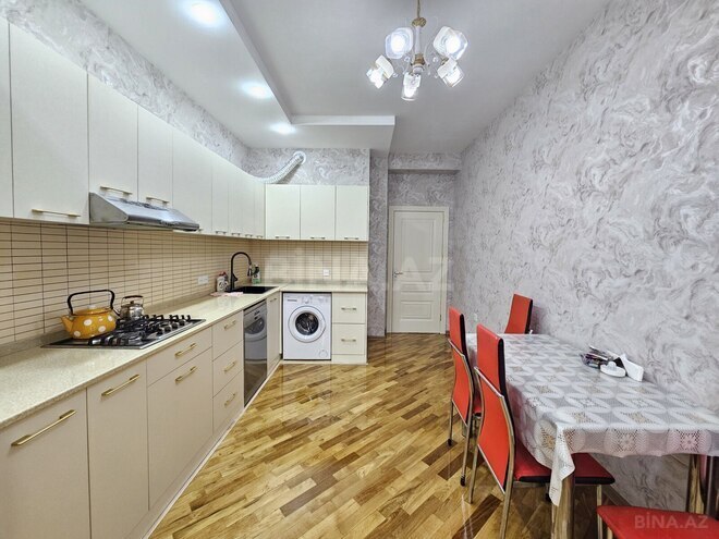 Сдаётся 2-комн. новостройка 100 м², м. Низами, photo 13 from 18