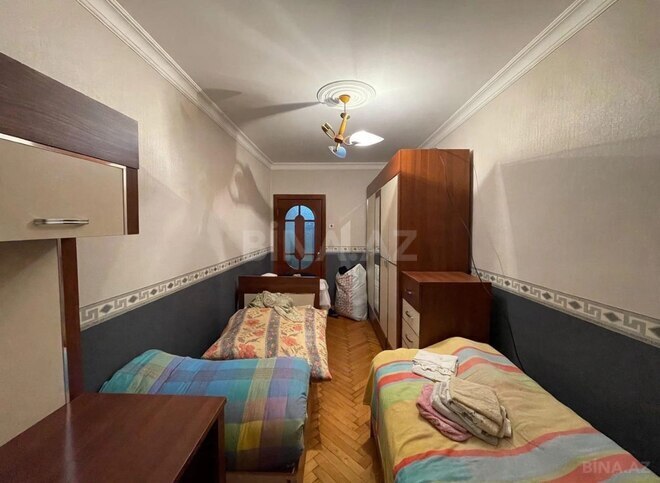 Satılır 3 otaqlı köhnə tikili 70 m², Neftçilər m., photo 7 from 11