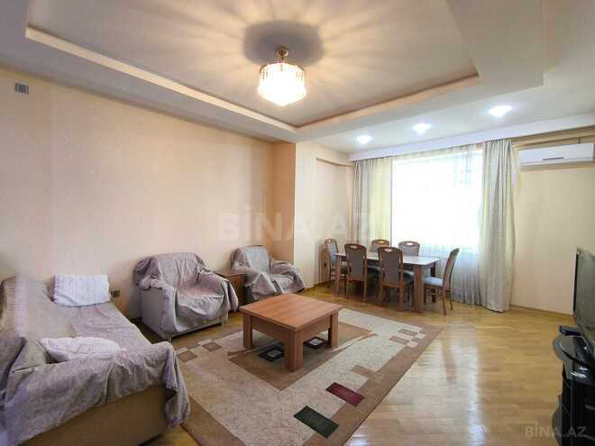 İcarəyə verilir 2 otaqlı yeni tikili 60 m², 28 May m., photo 3 from 7