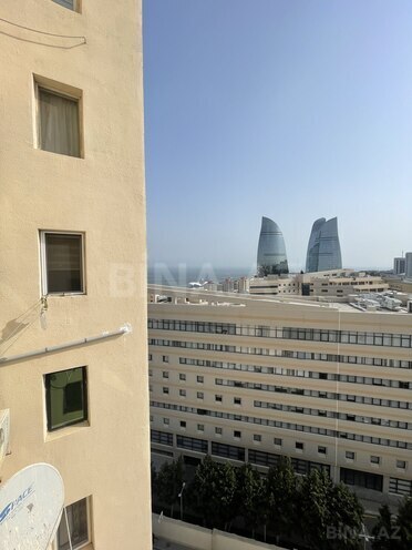 Продаётся 3-комн. новостройка 80 м², м. Ичеришехер, photo 1 from 23