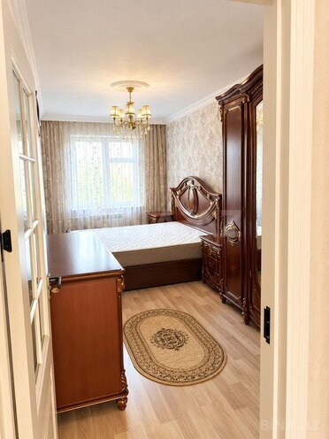 Продаётся 2-комн. вторичка 55 м², м. Нефтчиляр, photo 5 from 11