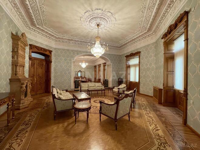 İcarəyə verilir 5 otaqlı köhnə tikili 350 m², Sahil m., photo 8 from 29