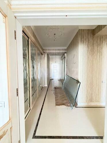 İcarəyə verilir 4 otaqlı yeni tikili 160 m², 28 May m., photo 21 from 25