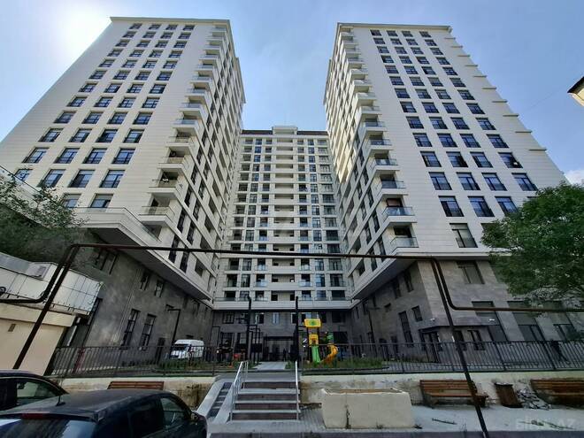 Продаётся 2-комн. новостройка 105 м², Насиминский  р., photo 1 from 16