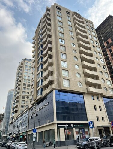 Продается 3-комн. новостройка 136 м², м. Шах Исмаил Хатаи, photo 1 from 9