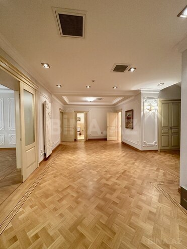 Satılır 8 otaqlı yeni tikili 500 m², İçəri Şəhər m., photo 8 from 32