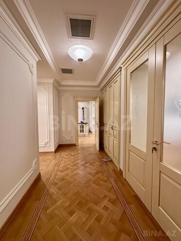 Satılır 8 otaqlı yeni tikili 500 m², İçəri Şəhər m., photo 15 from 32