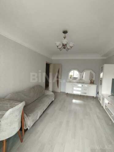 Продаётся 3-комн. вторичка 75 м², photo 1 from 9
