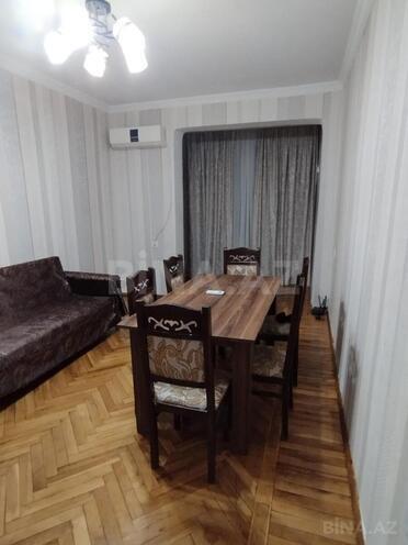 Продаётся 2-комн. вторичка 40 м², м. Мемар Аджеми, photo 3 from 9