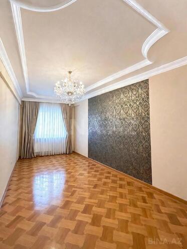 Satılır 4 otaqlı yeni tikili 190 m², 28 May m., photo 5 from 9