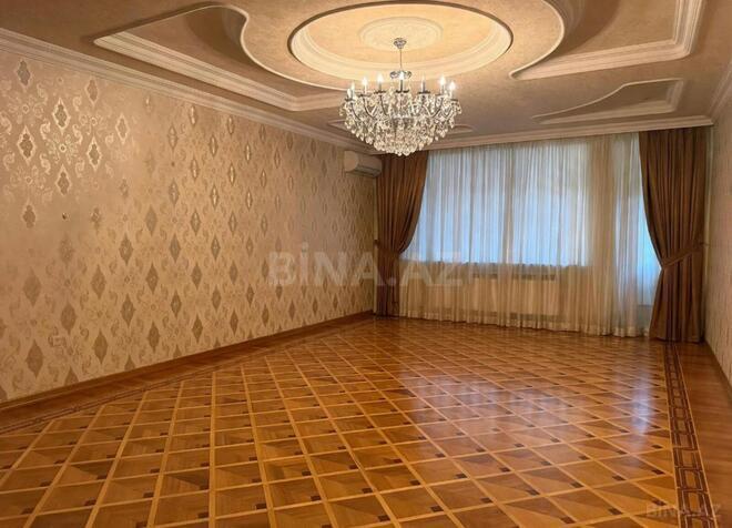Satılır 4 otaqlı yeni tikili 190 m², 28 May m., photo 3 from 9