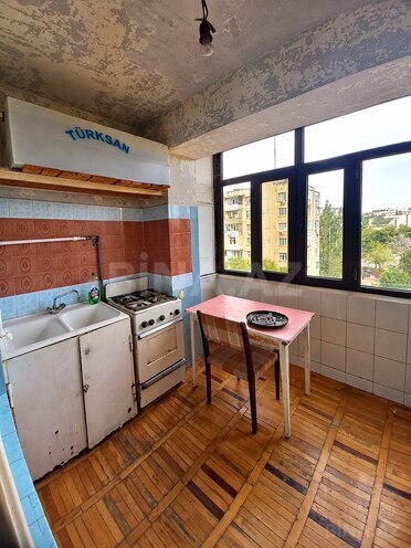 Satılır 2 otaqlı köhnə tikili 70 m², Xətai r., photo 4 from 10