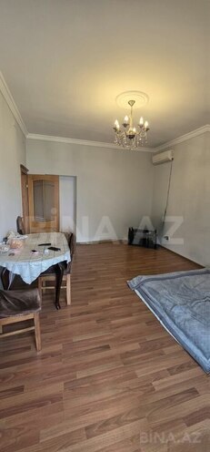 İcarəyə verilir 3 otaqlı köhnə tikili 90 m², 28 May m., photo 1 from 9