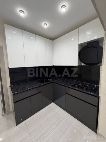 Satılır 4 otaqlı köhnə tikili 110 m², Xalqlar Dostluğu m., photo 10 from 15