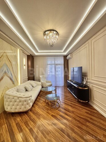 Продаётся 2-комн. новостройка 68 м², м. Гянджлик, photo 3 from 10