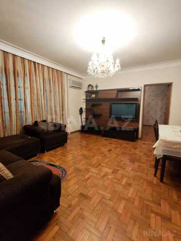 Satılır 4 otaqlı köhnə tikili 145 m², Elmlər Akademiyası m., photo 1 from 31