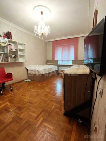 Satılır 4 otaqlı köhnə tikili 145 m², Elmlər Akademiyası m., photo 11 from 31