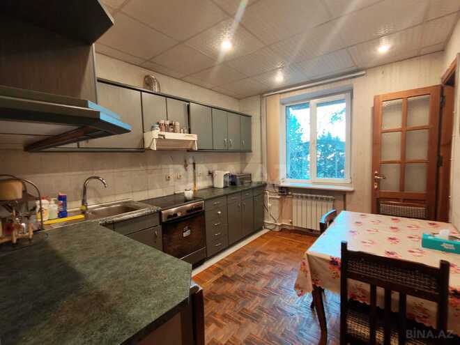 Satılır 4 otaqlı köhnə tikili 145 m², Elmlər Akademiyası m., photo 10 from 31
