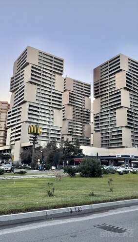 Продаётся 3-комн. новостройка 107 м², м. 8 ноября, photo 1 from 20