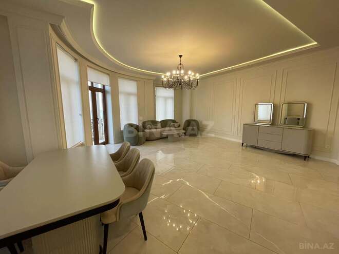 İcarəyə verilir 4 otaqlı yeni tikili 215 m², 28 May m., photo 5 from 32