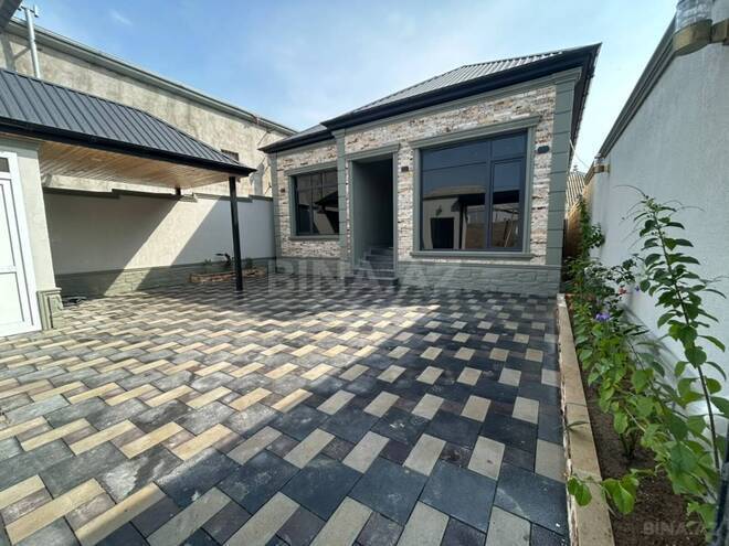 Satılır 4 otaqlı həyət evi/bağ evi 110 m², Binə q., photo 1 from 15