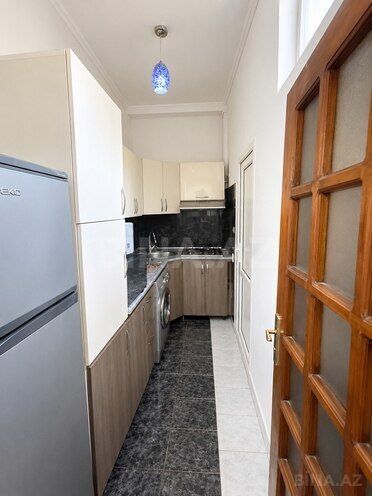 Сдаётся 2-комн. вторичка 55 м², м. Низами, photo 9 from 13