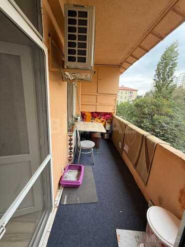 Satılır 3 otaqlı köhnə tikili 100 m², Qara Qarayev m., photo 9 from 14