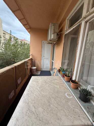 Satılır 3 otaqlı köhnə tikili 100 m², Qara Qarayev m., photo 11 from 14