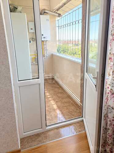 Продается 3-комн. вторичка 75 м², м. Кара Караев, photo 7 from 8
