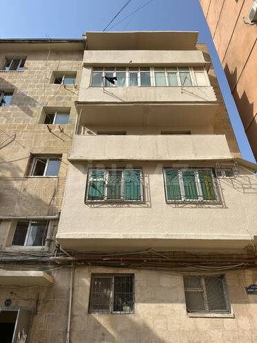 Продаётся 2-комн. вторичка 36.4 м², м. Нариман Нариманов, photo 1 from 6