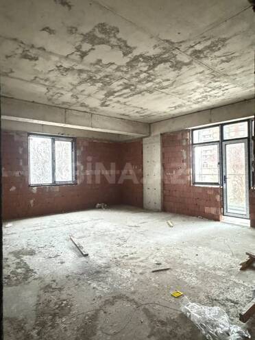 Продается 3-комн. новостройка 163 м², м. Низами, photo 4 from 9
