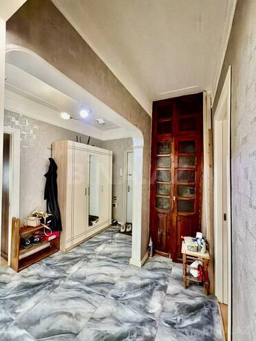 Продаётся 3-комн. вторичка 75 м², Бинагадинский р., photo 6 from 10
