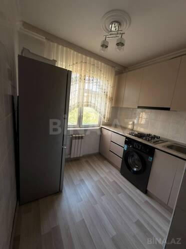 Продается 2-комн. вторичка 55 м², м. Нефтчиляр, photo 10 from 15