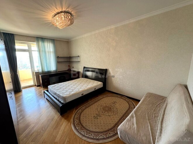 Сдаётся 4-комн. новостройка 195 м², Насиминский  р., photo 7 from 16