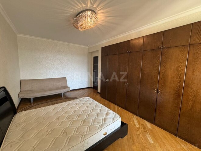 Сдаётся 4-комн. новостройка 195 м², Насиминский  р., photo 8 from 16