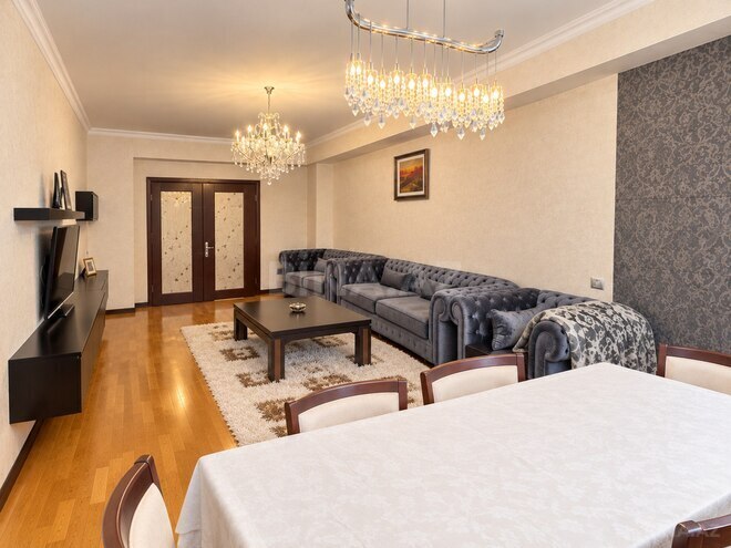 Сдаётся 4-комн. новостройка 195 м², Насиминский  р., photo 4 from 16