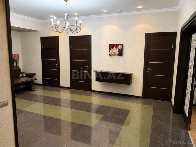Сдаётся 4-комн. новостройка 195 м², Насиминский  р., photo 15 from 16