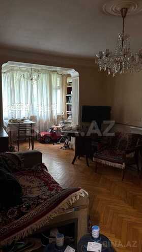 Продаётся 2-комн. вторичка 60 м², м. Иншаатчылар, photo 4 from 14