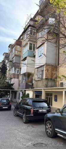 Продаётся 2-комн. вторичка 60 м², м. Иншаатчылар, photo 1 from 14