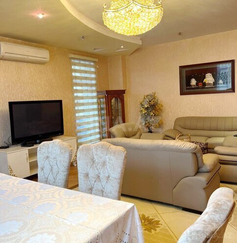 İcarəyə verilir 3 otaqlı yeni tikili 135 m², Nizami m., photo 19 from 26