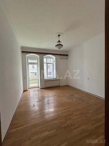 Сдаётся 3-комн. офис 120 м², м. Сахил, photo 3 from 9