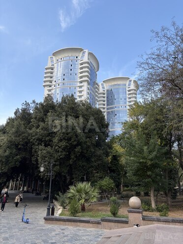 Satılır 4 otaqlı yeni tikili 240 m², Nizami m., photo 3 from 15