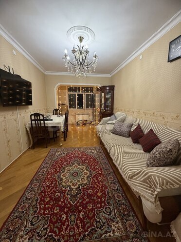 Продаётся 2-комн. вторичка 68 м², Хатаинский р., photo 3 from 18
