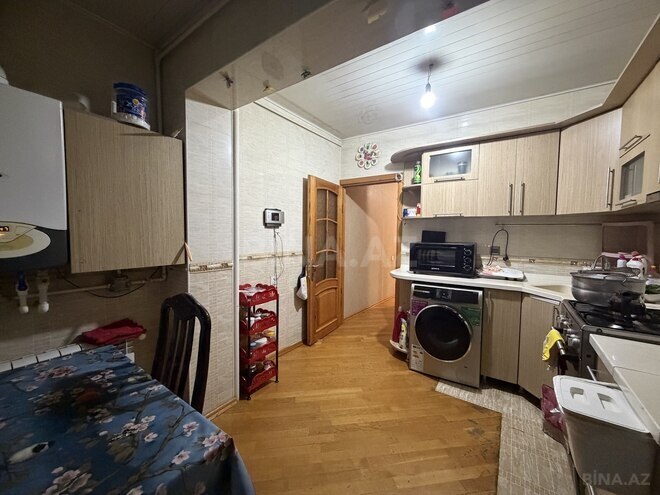 Продаётся 2-комн. вторичка 68 м², Хатаинский р., photo 7 from 18