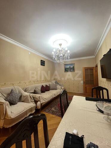 Продаётся 2-комн. вторичка 65 м², Хатаинский р., photo 3 from 13