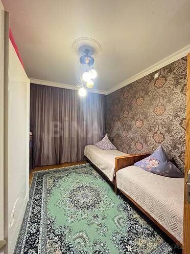 Продаётся 2-комн. вторичка 65 м², Хатаинский р., photo 5 from 13