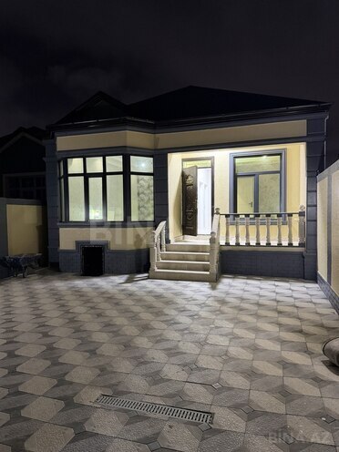 Satılır 3 otaqlı həyət evi/bağ evi 80 m², Saray q., photo 1 from 11